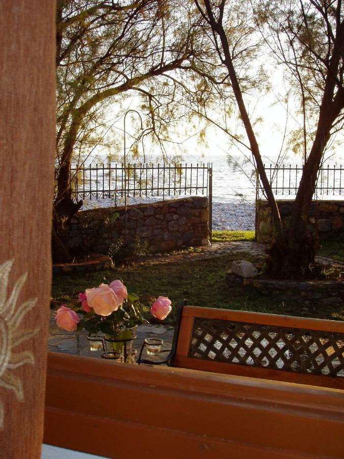 Elpidas Holiday House Kardhamili Luaran gambar